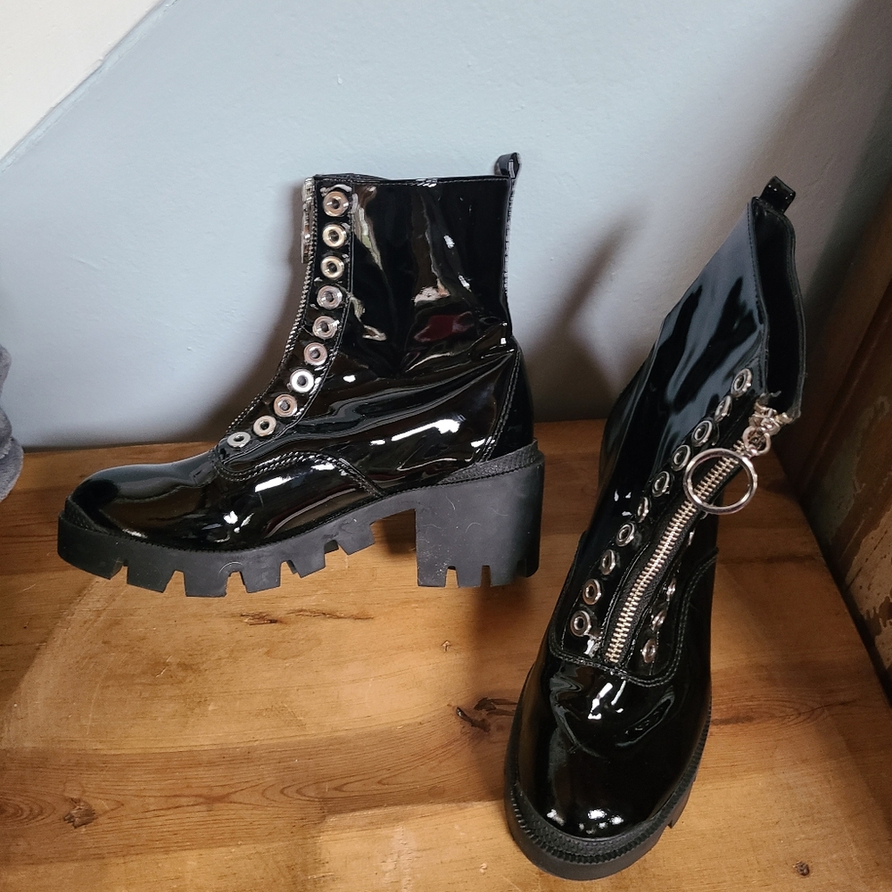 Moto Boho Schutz Black Patent Leather Women's Ankle Boots 6.5B  $250